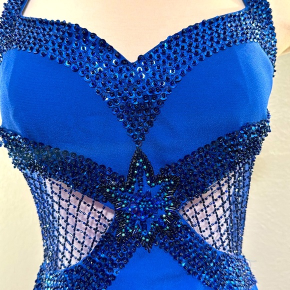 Vintage royal blue formal gown with beading and sequins - Picture 3 of 9